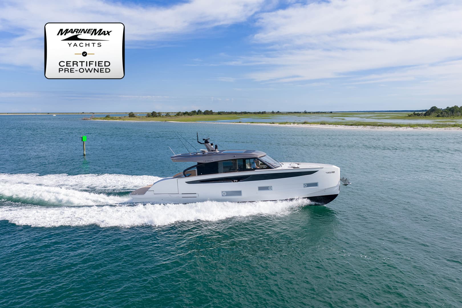 2025 Azimut Seadeck 6 — 2025 · 60' · Pre-Owned