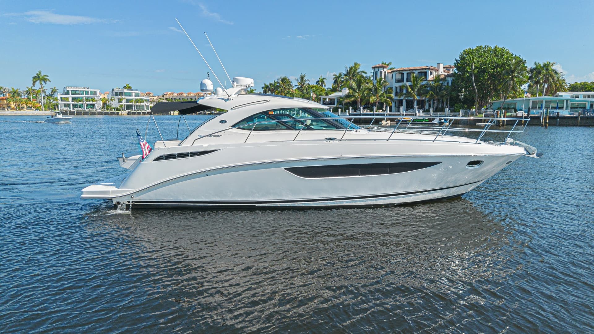 2014 Sea Ray — 2014 · 42' · Pre-Owned