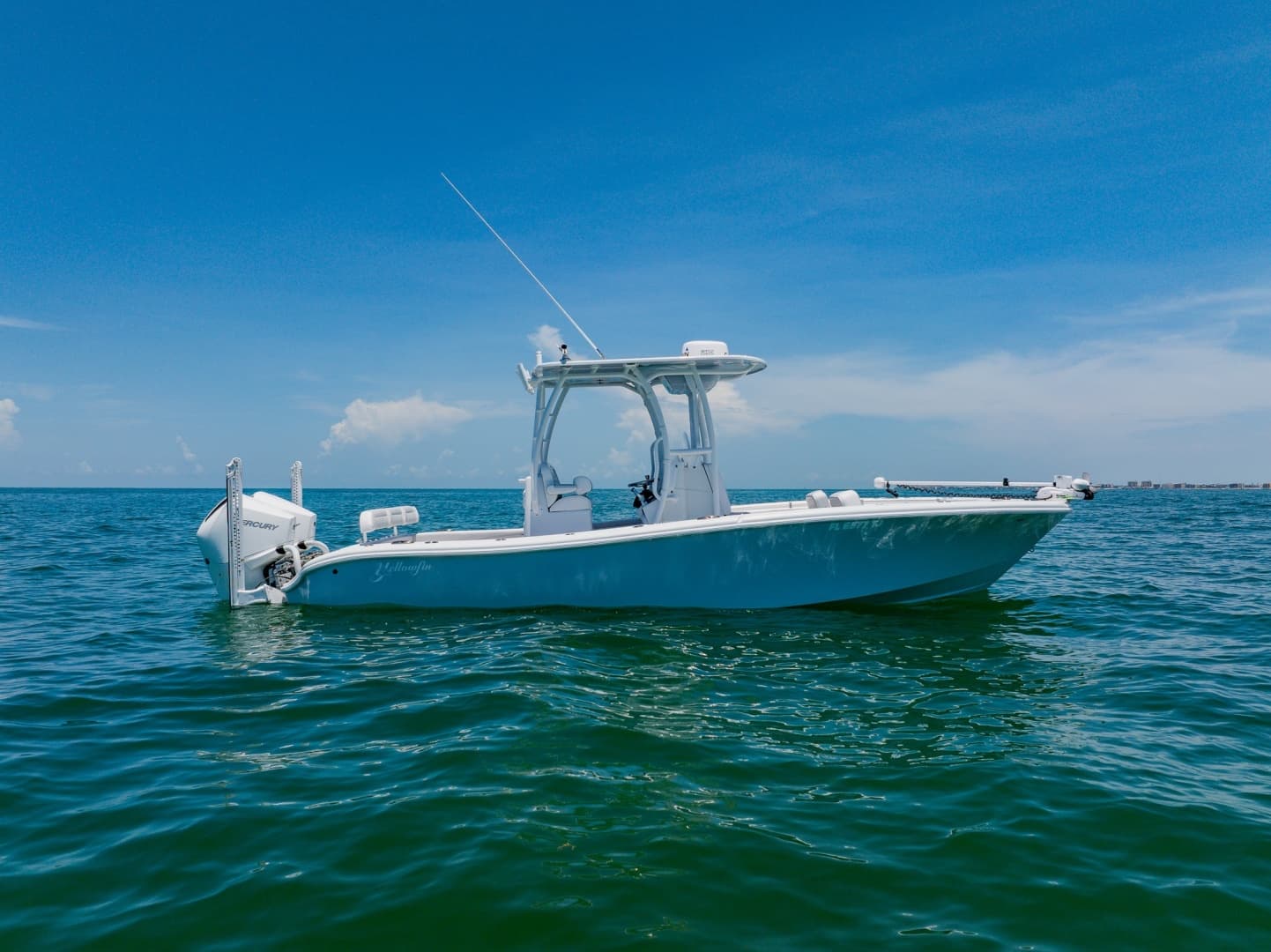 2023 Yellowfin Hybrid — 2023 · 26' · Pre-Owned