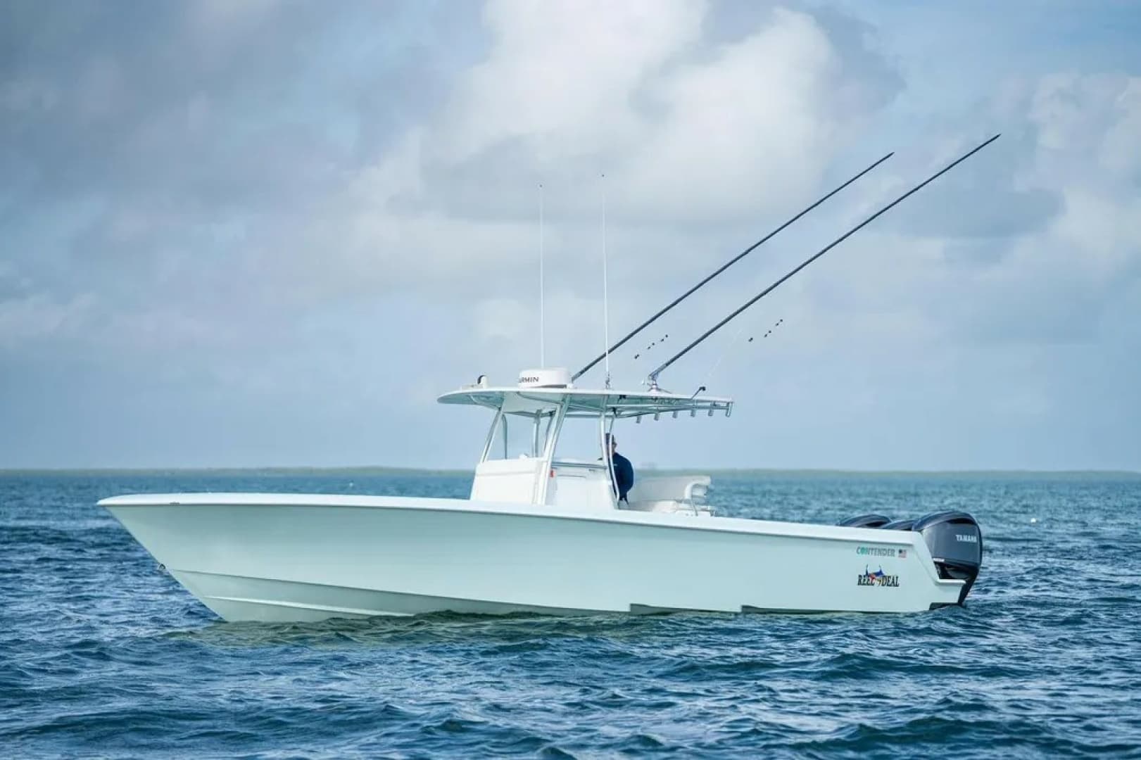 2025 Contender — 2025 · 39' · Pre-Owned