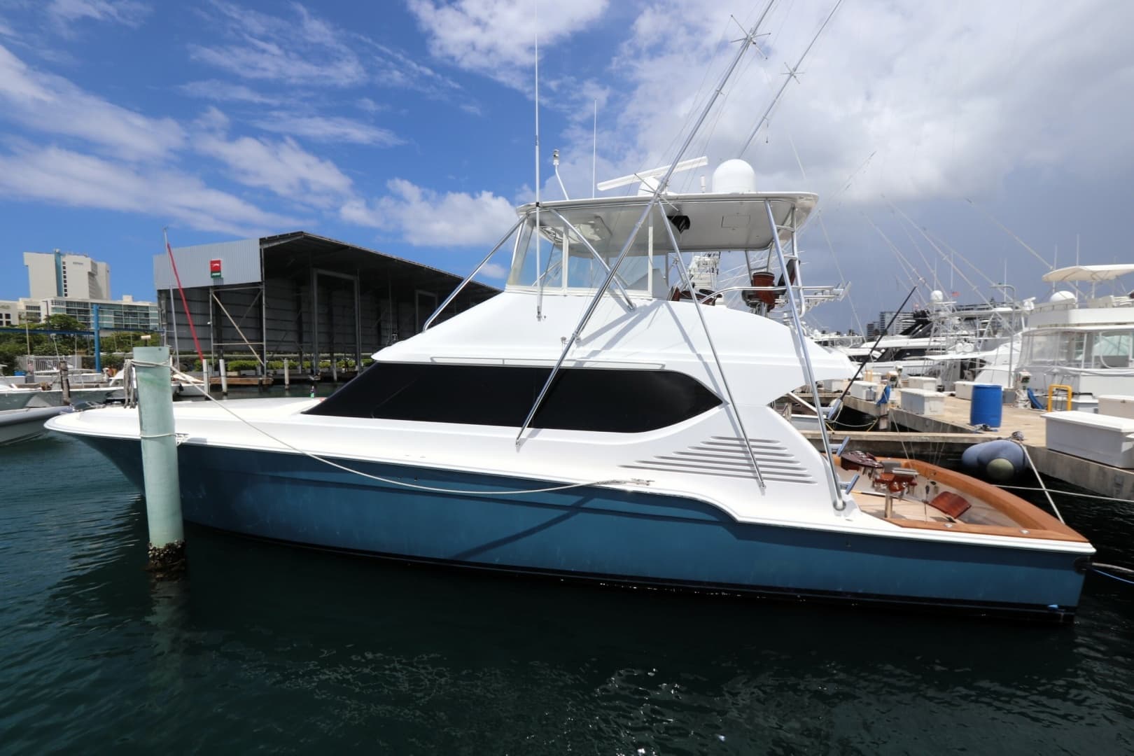 Amapola — 2020 · 61' · 4 Cabins · Pre-Owned
