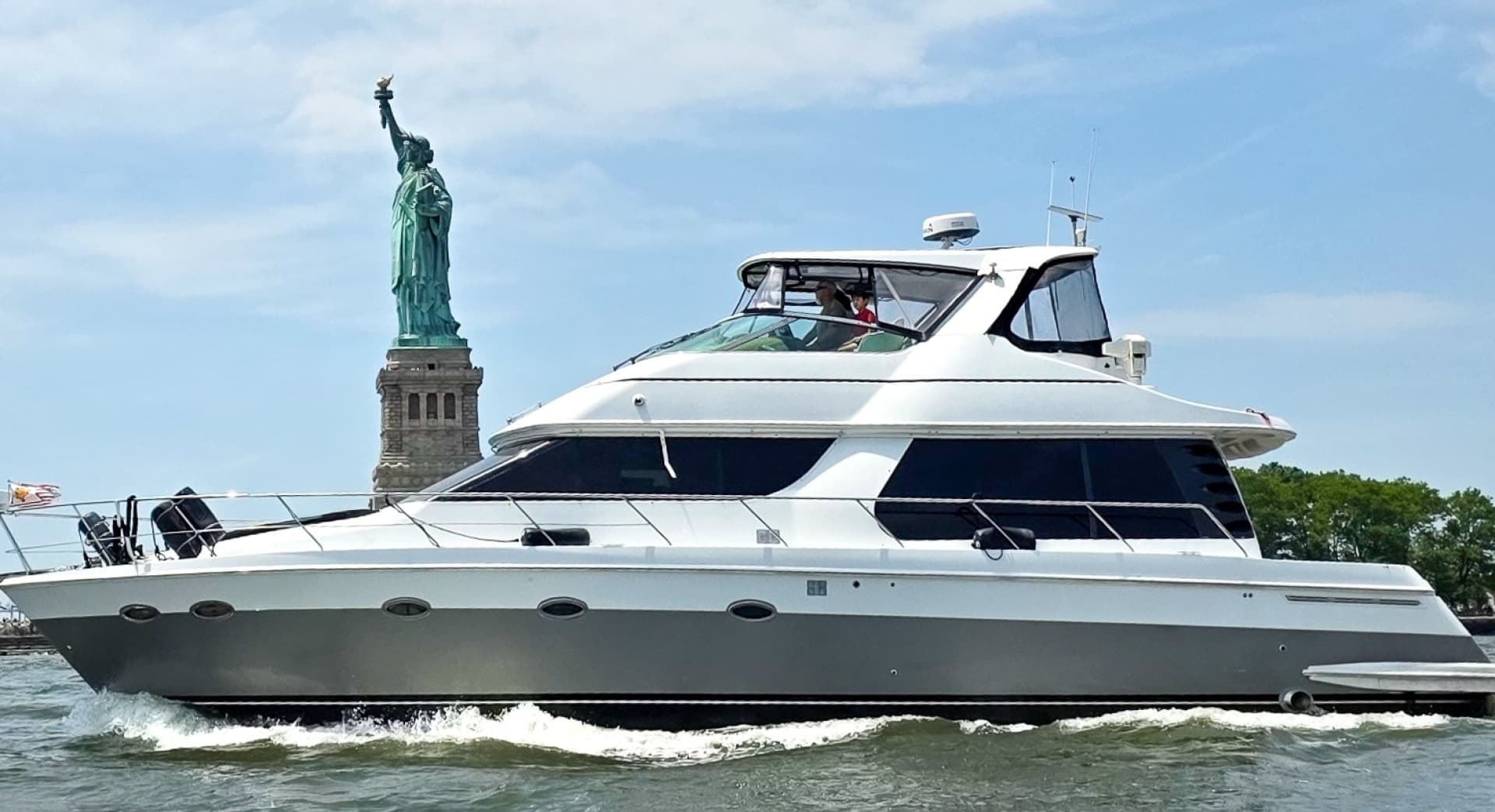 NOW IS GOOD — 2002 · 53' · 3 Cabins · Pre-Owned