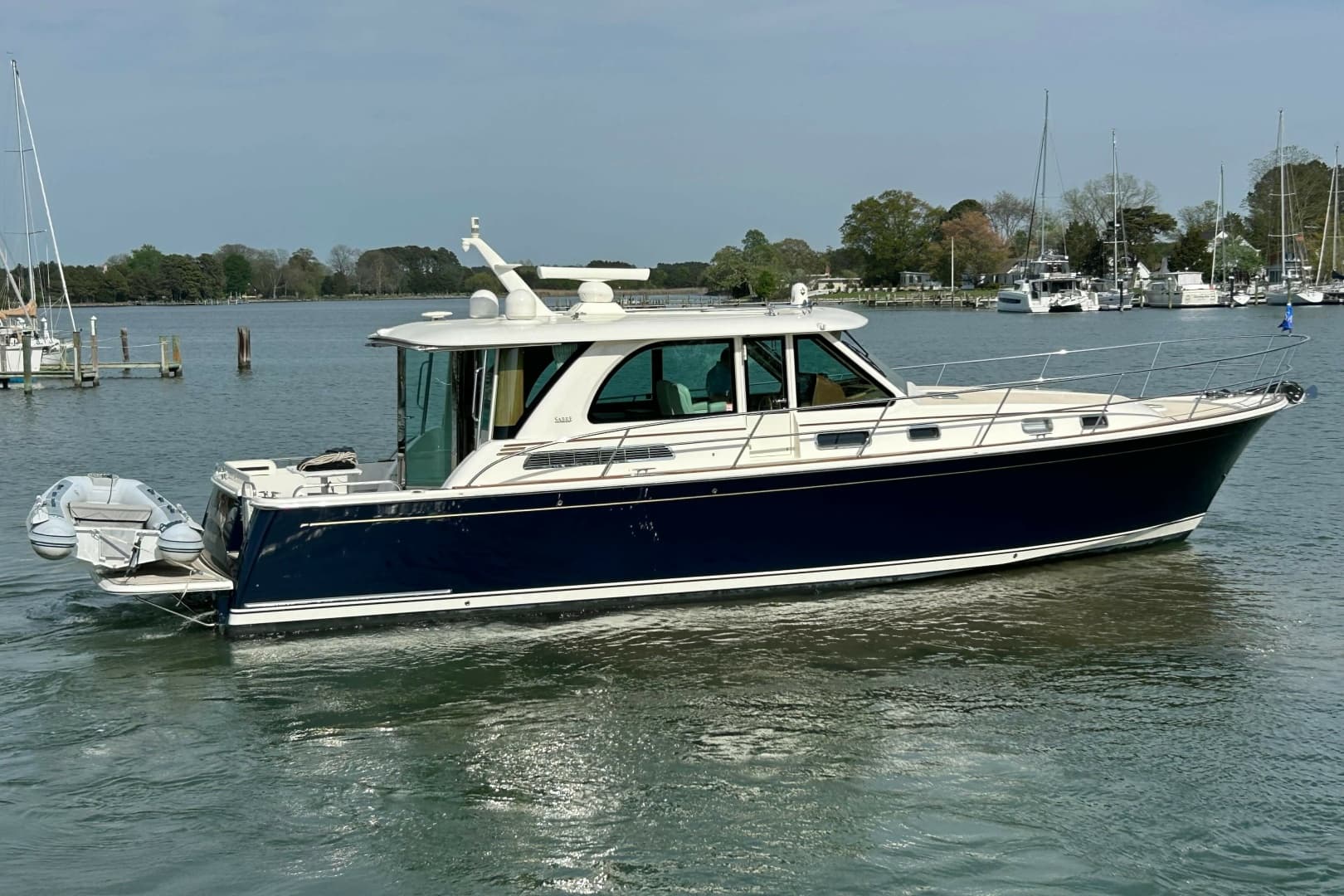 Shadelander — 2022 · 49' · 2 Cabins · Pre-Owned