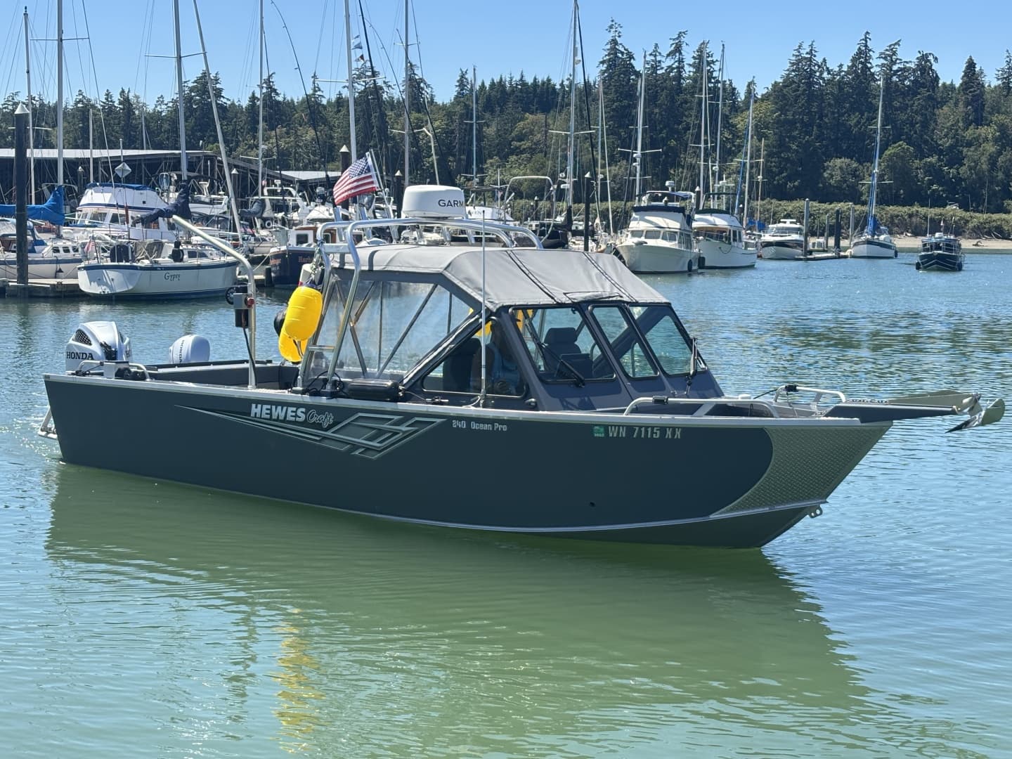 2022 Hewescraft 240 Ocean Pro ET — 2022 · 26' · Pre-Owned