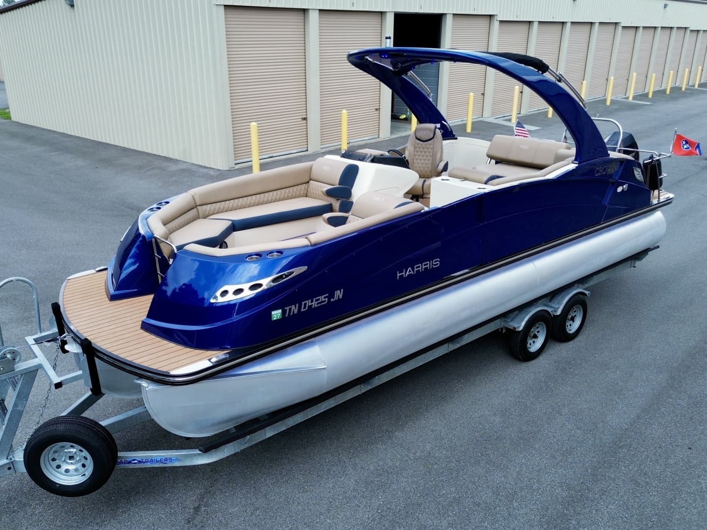 2019 Harris Crowne 250 SL Tritoon — 2019 · 27' · Pre-Owned