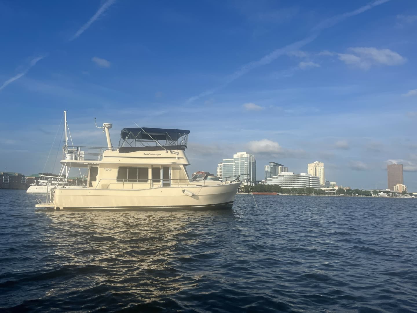 Wasted Awave Again — 2004 · 40' · 2 Cabins · Pre-Owned