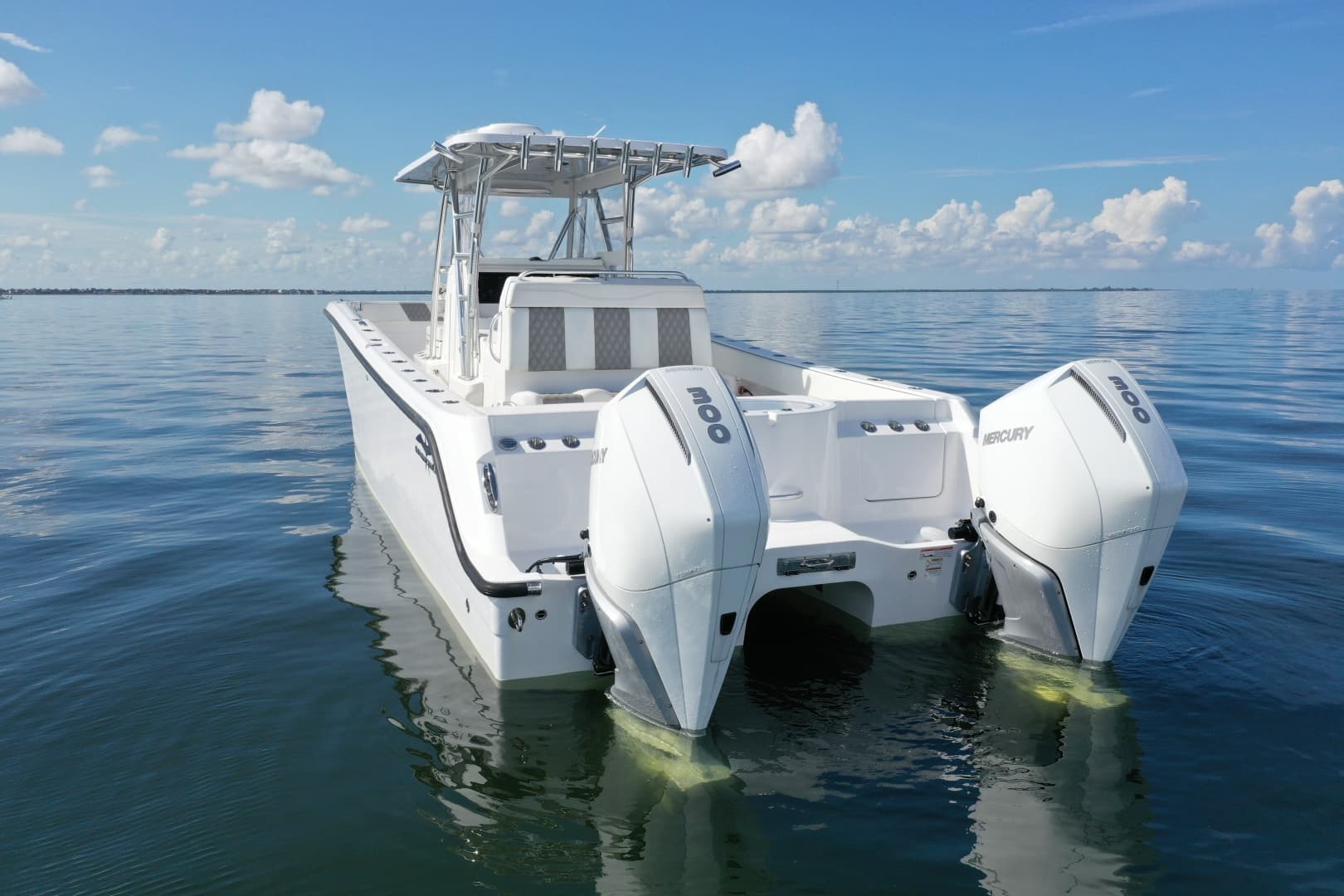 2023 Invincible 33 Catamaran — 2023 · 33' · Pre-Owned