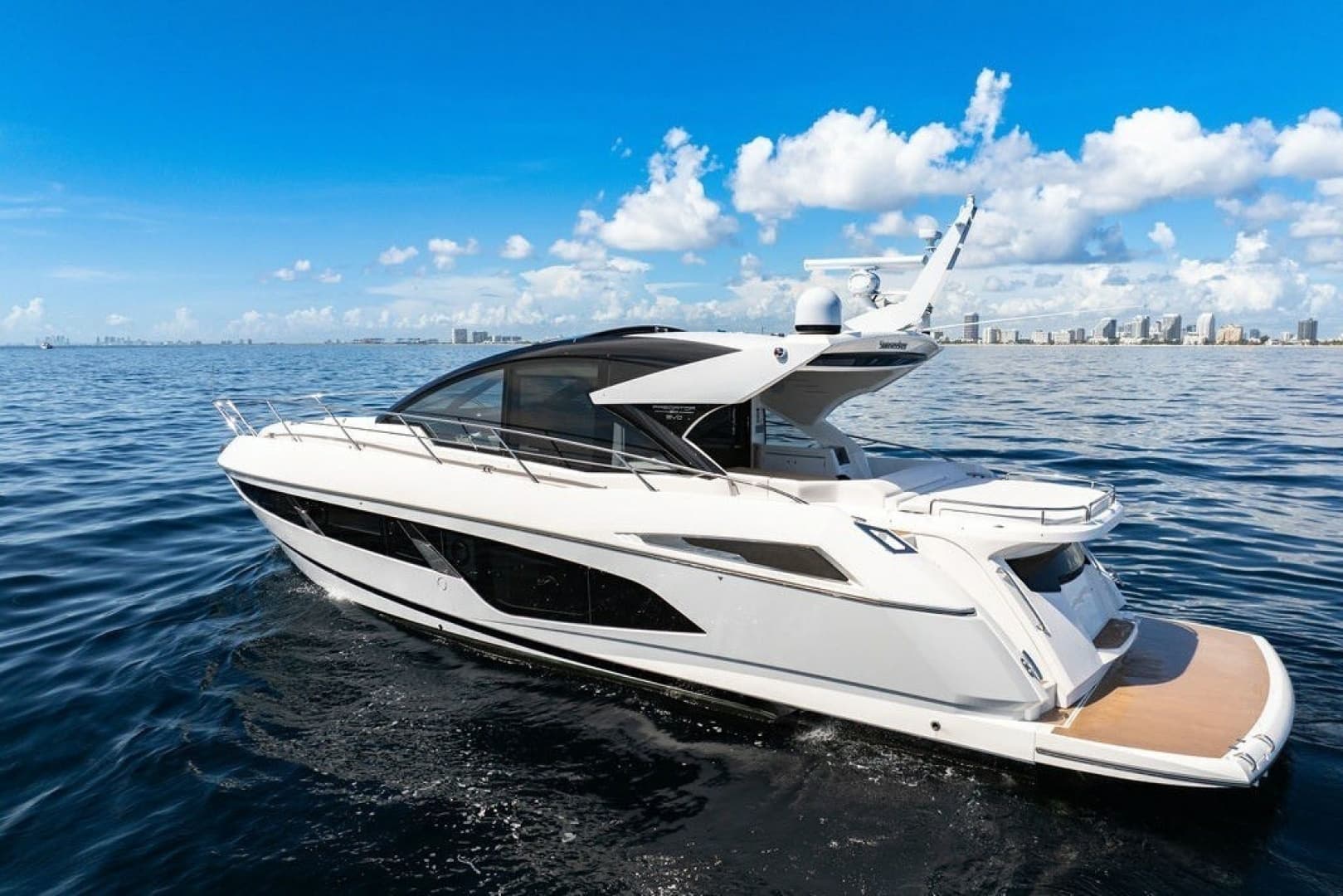 2020 Sunseeker Predator 60 EVO — 2020 · 60' · 1 Cabin · Pre-Owned