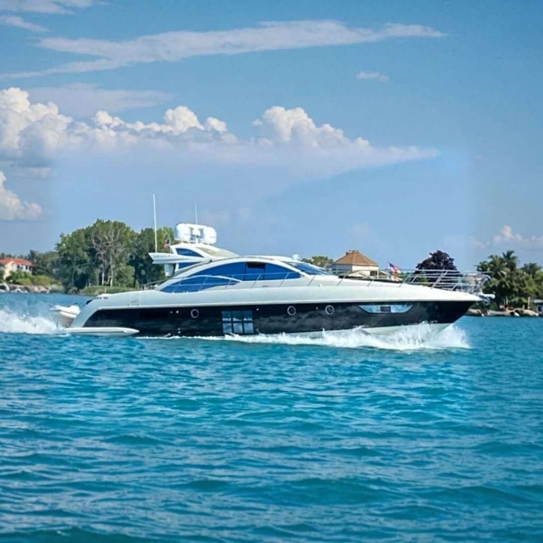2010 Azimut 62S — 2010 · 62' · Pre-Owned