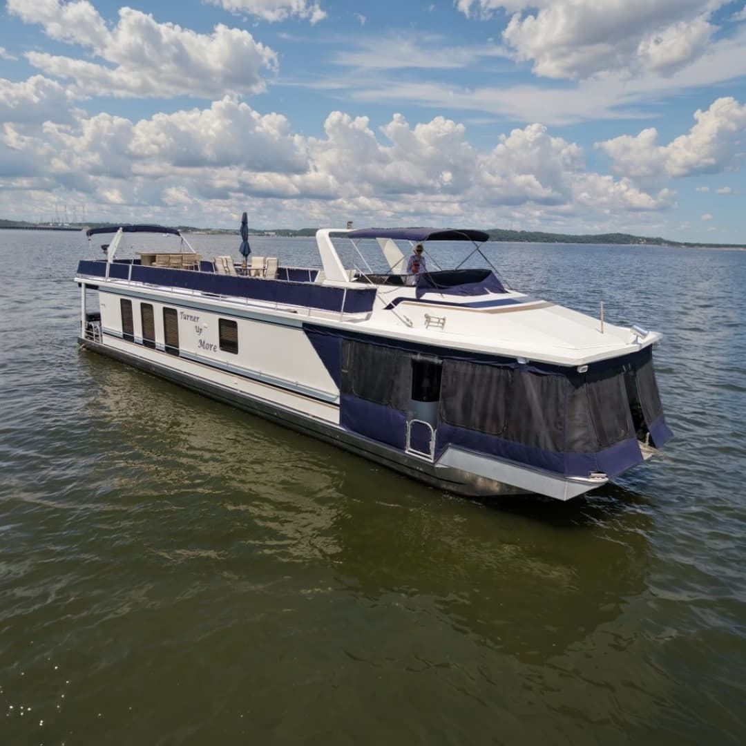 2003 Stardust Cruisers 71x16 — 2003 · 74' · Pre-Owned