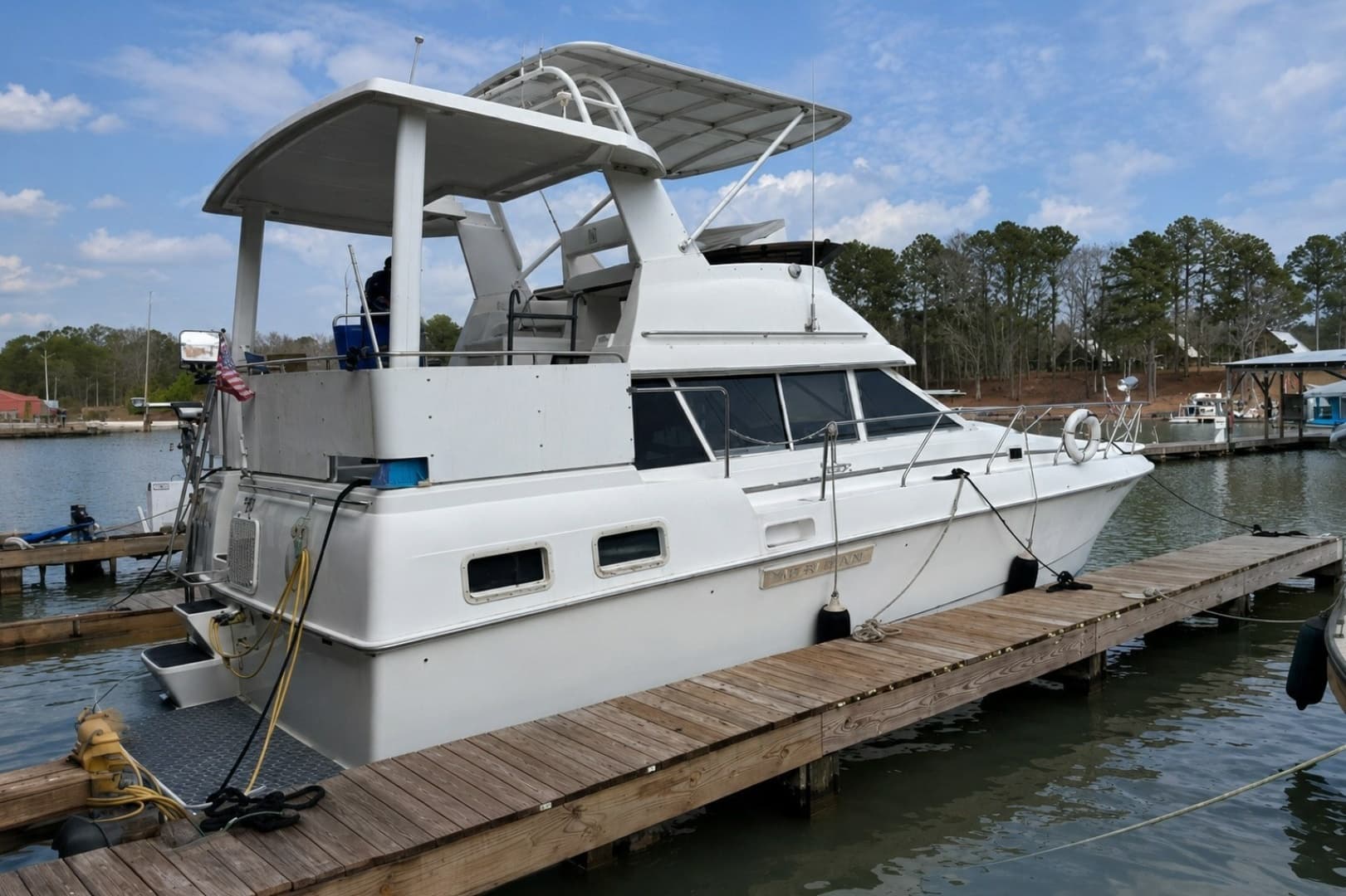 1996 Silverton 34 Motor Yacht — 1996 · 39' · Pre-Owned
