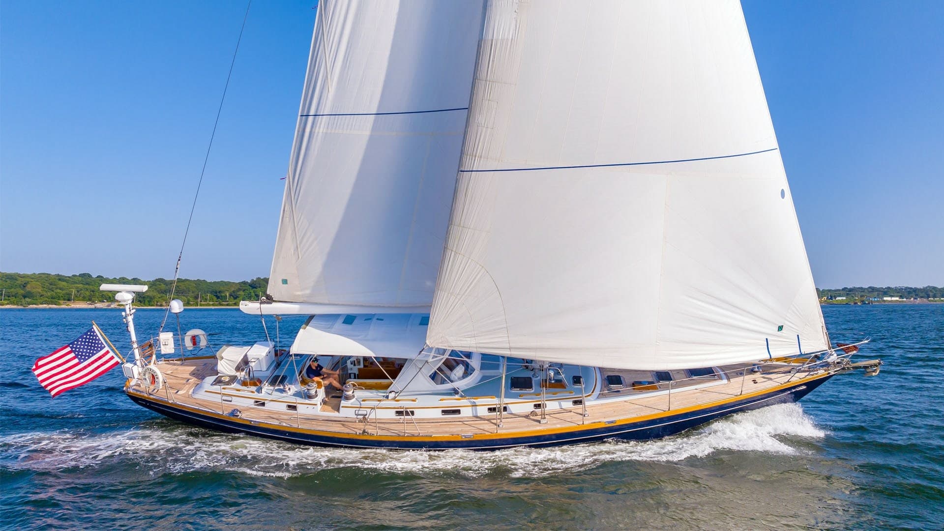 MOONRACER — 1992 · 61' · 3 Cabins · Pre-Owned