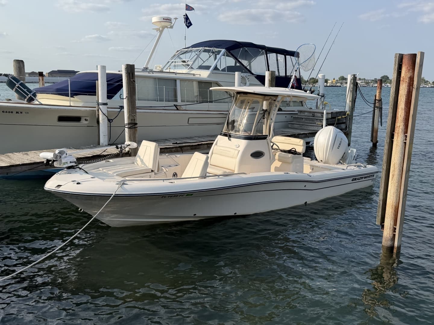 2022 Grady-White 251 Coastal Explorer — 2022 · 24' · Pre-Owned