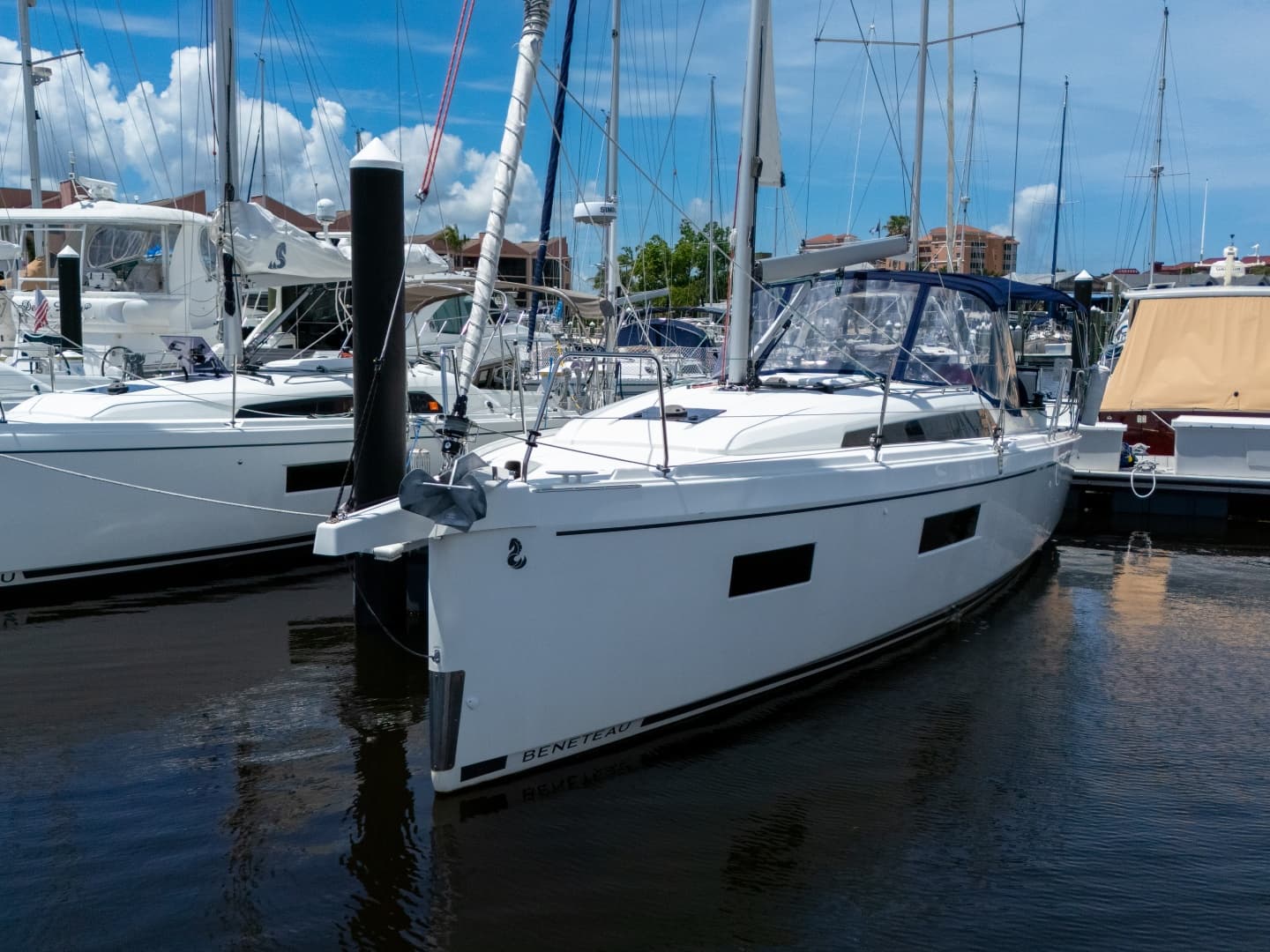Lady Balkam — 2024 · 34' · 2 Cabins · Pre-Owned
