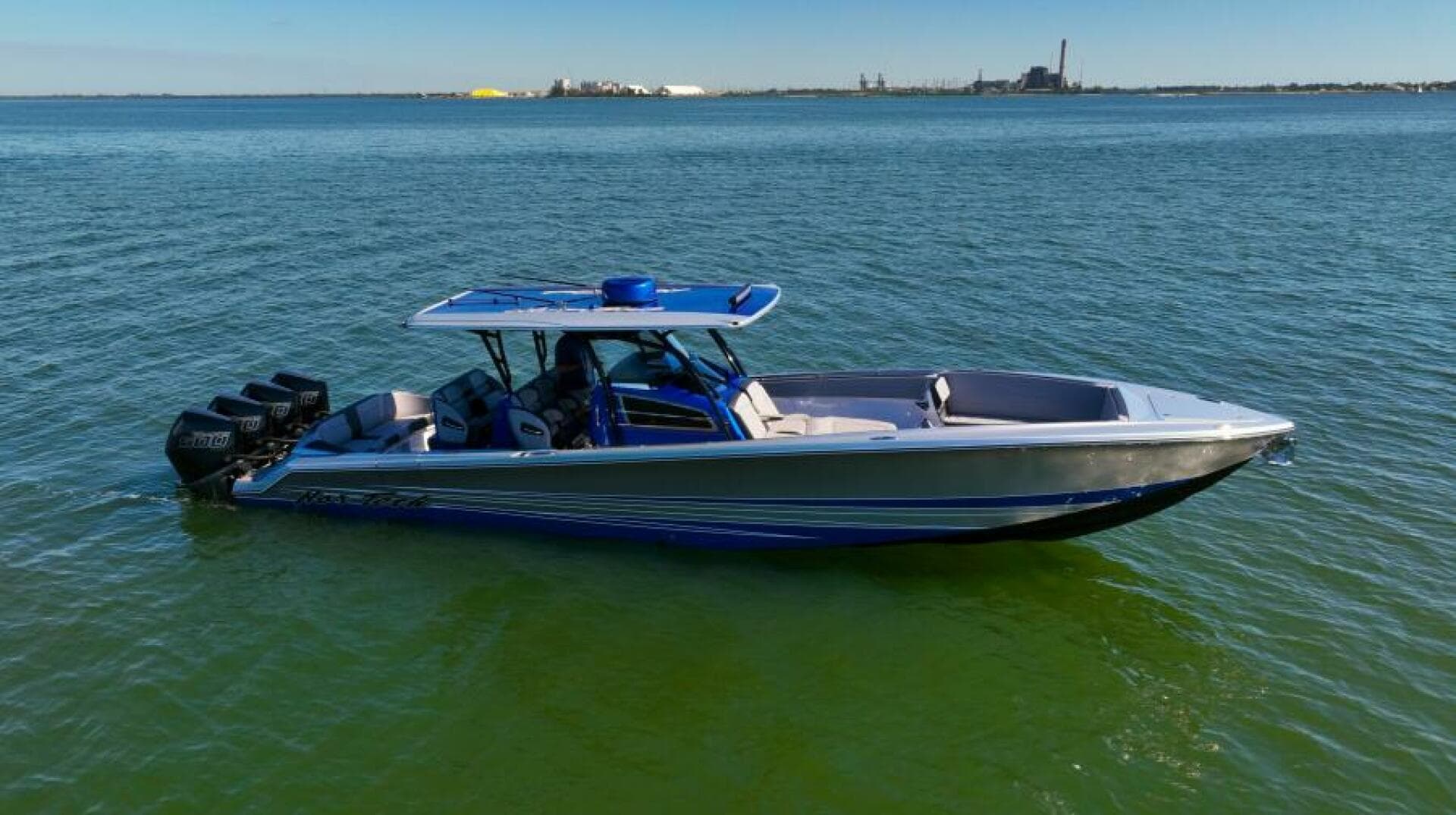 2024 Nor-Tech 390 Sport Center Console — 2024 · 39' · 1 Cabin · Pre-Owned