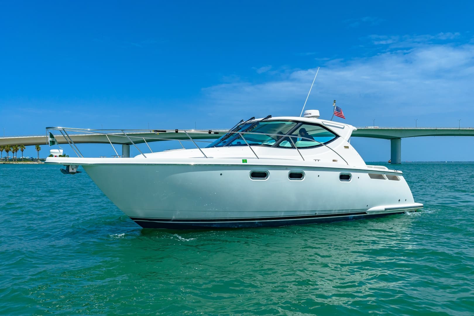 Destiny — 2011 · 37' · 2 Cabins · Pre-Owned