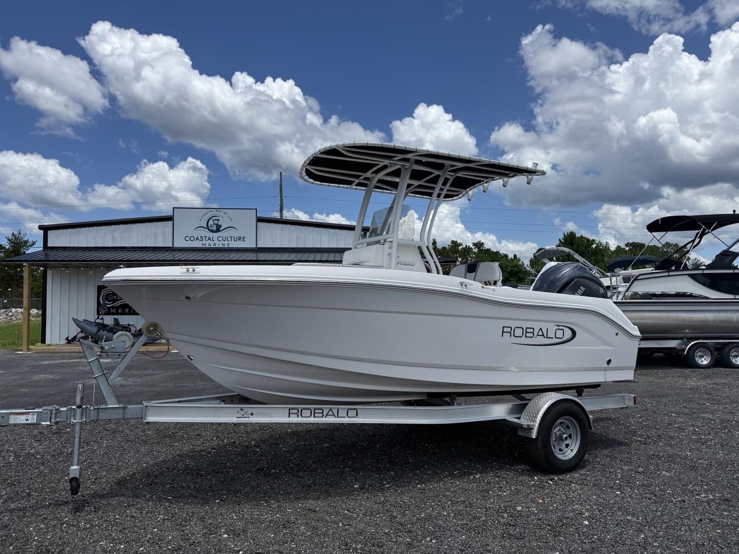 2024 Robalo R180 — 2024 · 18' · New