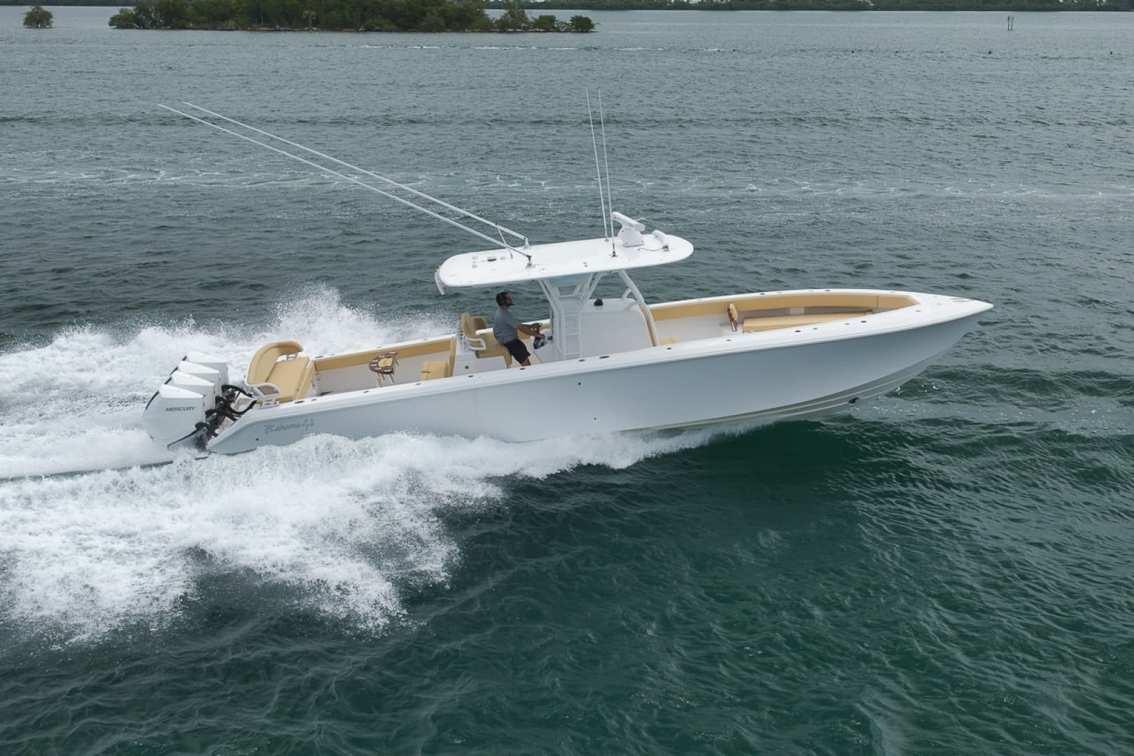 Lifestyle — 2020 · 41' · Pre-Owned