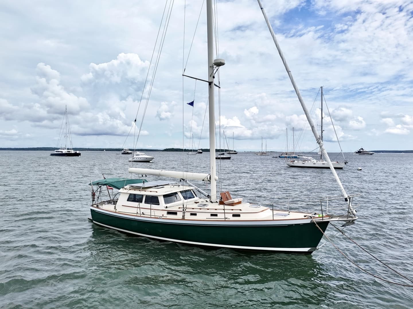 Jeanne — 2001 · 51' · Pre-Owned