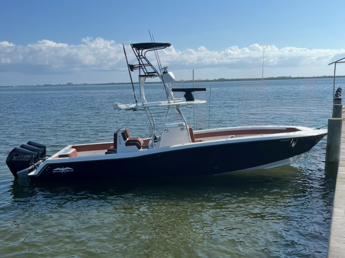 2007 Invincible Open Fisherman — 2007 · 36' · Pre-Owned
