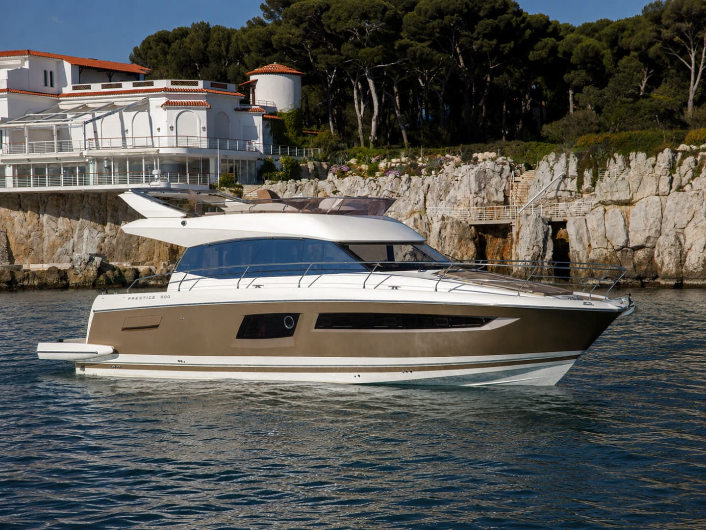2016 Prestige — 2016 · 55' · Pre-Owned