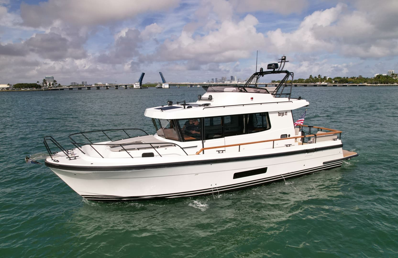 Au Contraire — 2026 · 45' · Pre-Owned
