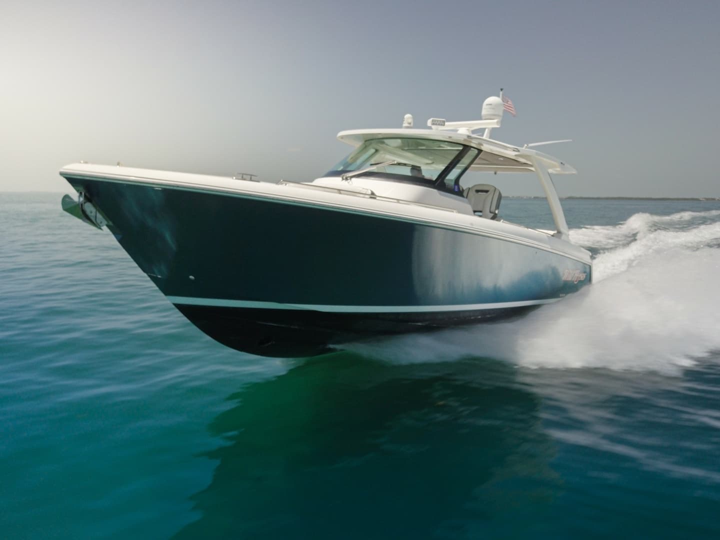 2018 Tiara Sport — 2018 · 38' · Pre-Owned