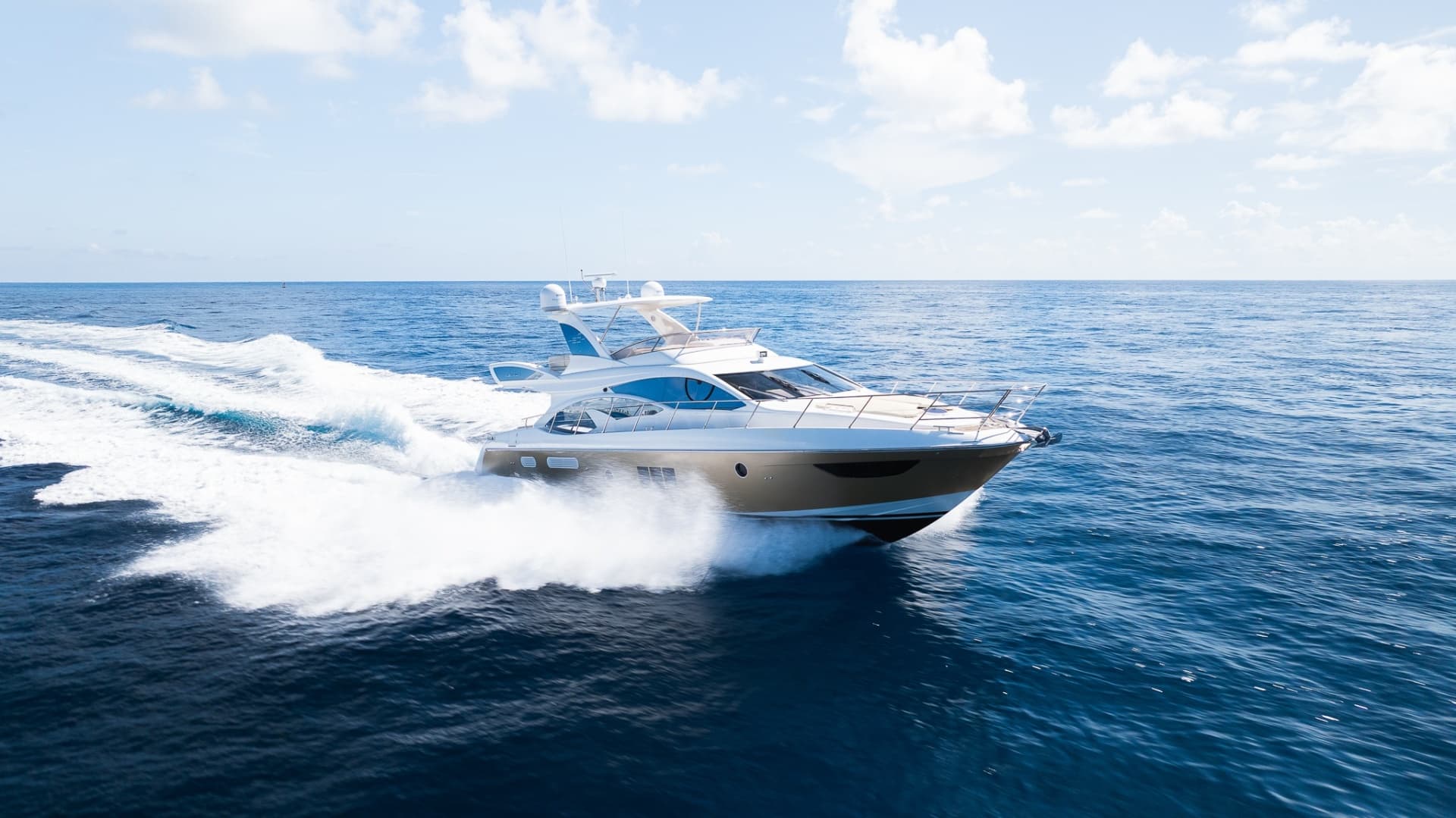 Heart Of Gold — 2014 · 60' · 3 Cabins · Pre-Owned