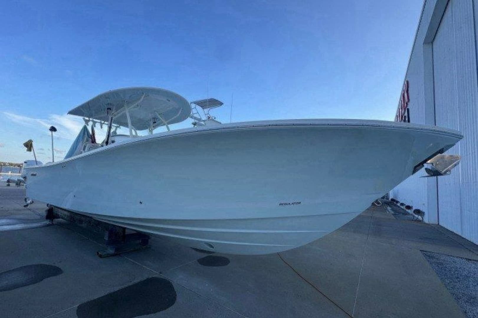 Agressive Move — 2016 · 35' · Pre-Owned