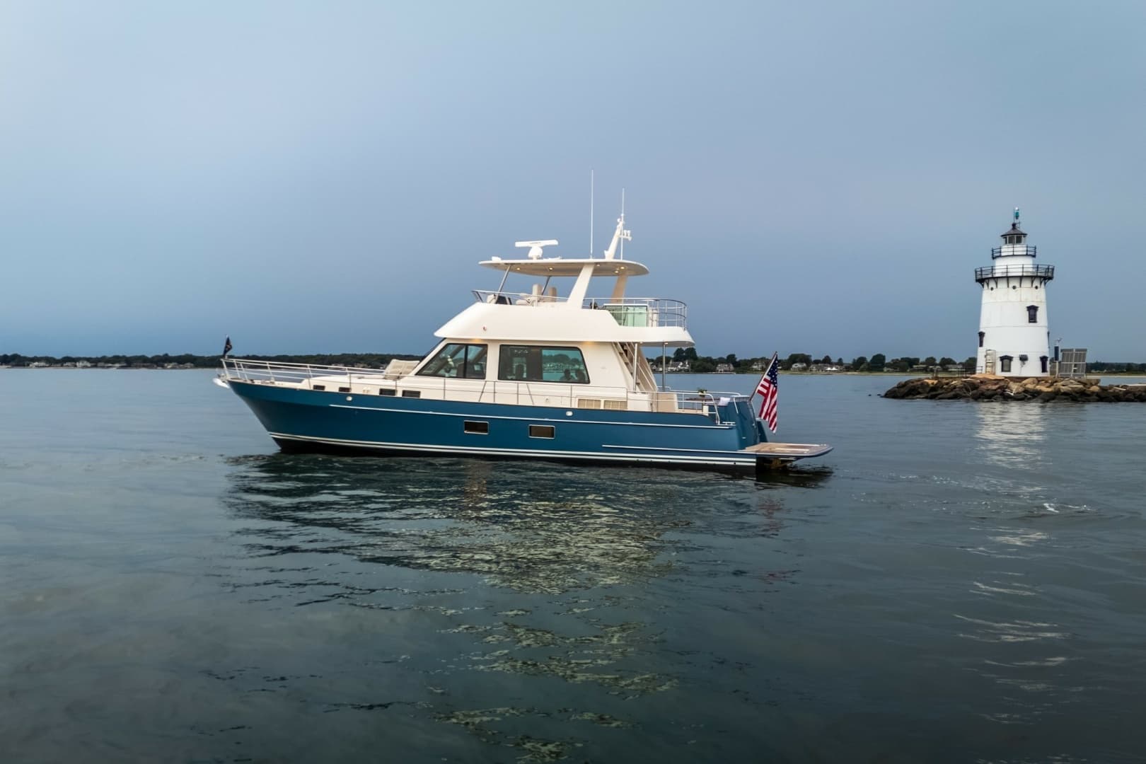 2027 Hunt Yachts 56 Flybridge — 2027 · 63' · Pre-Owned