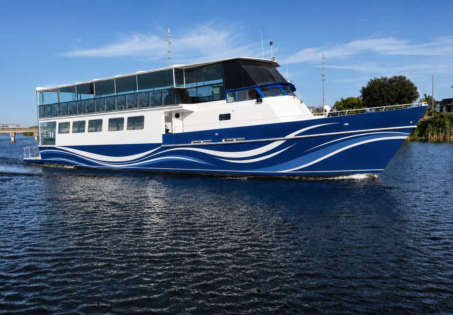 ATHINA — 2003 · 113' · Pre-Owned