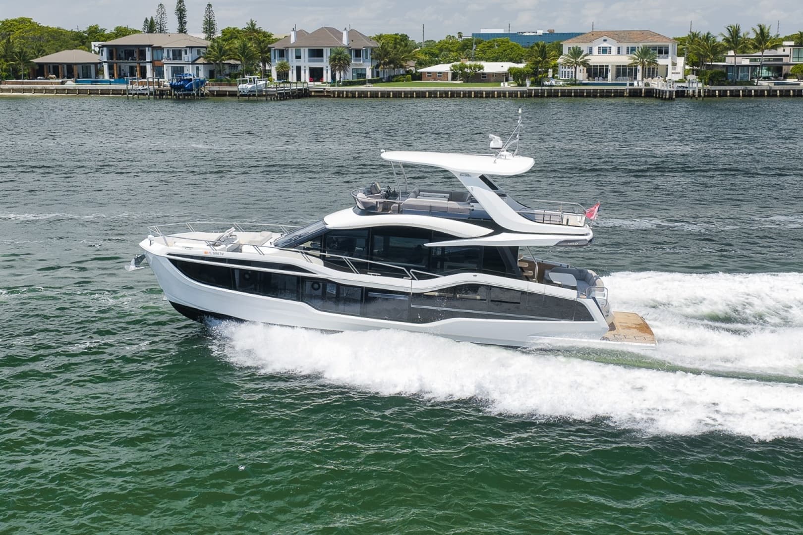 2023 Galeon — 2023 · 56' · 3 Cabins · Pre-Owned