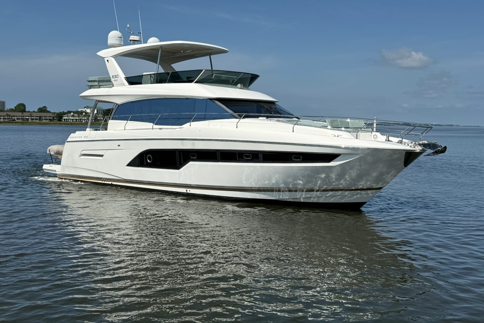 Still The One — 2017 · 63' · 1 Cabin · Pre-Owned