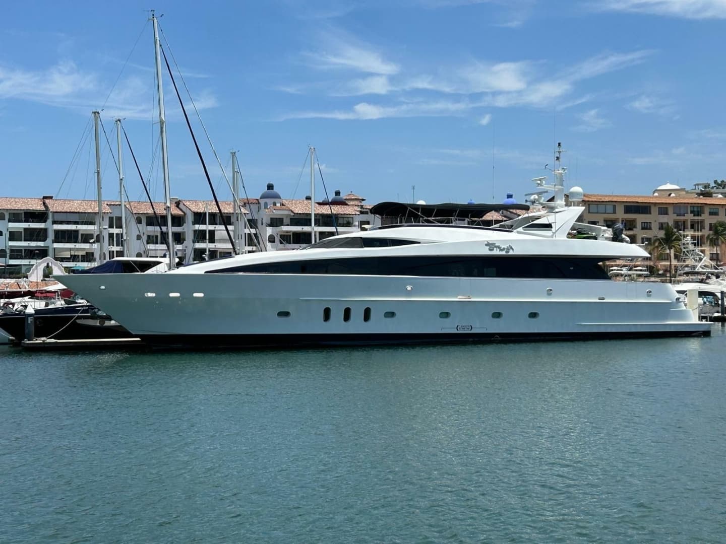 2000 Palmer Johnson — 2000 · 120' · Pre-Owned