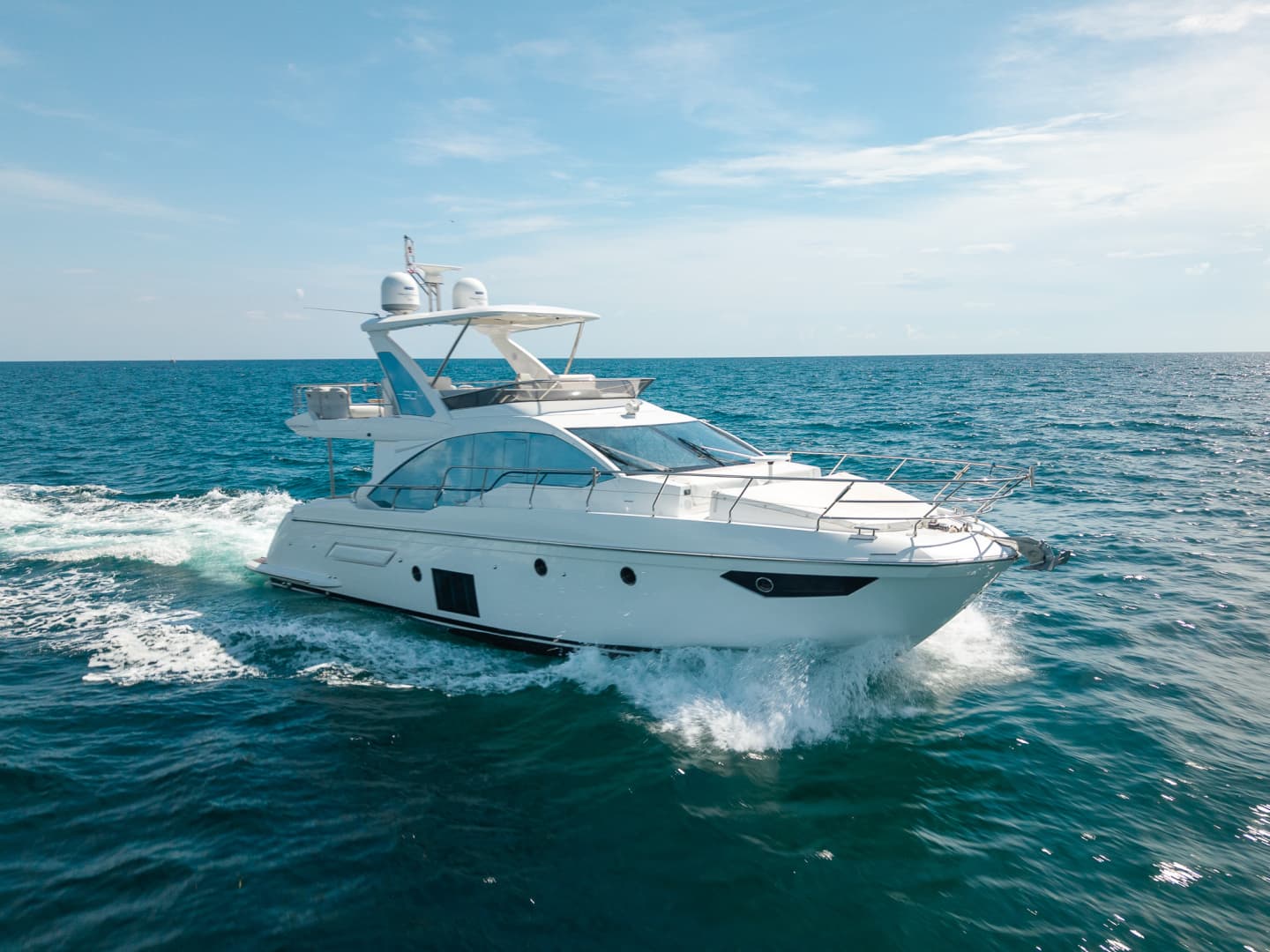 2025 Azimut FLY 50 — 2025 · 52' · Pre-Owned