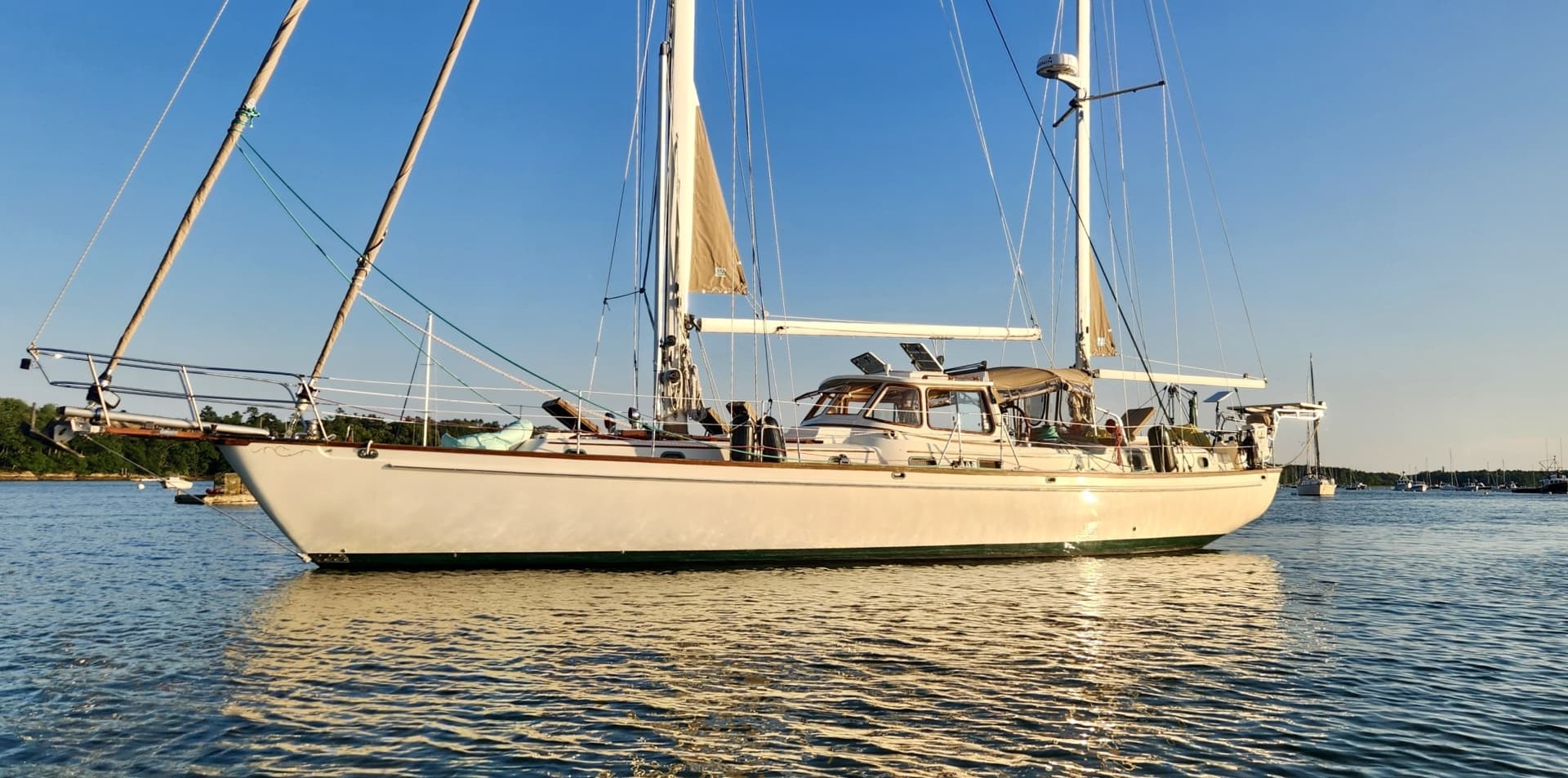 Conmara — 1984 · 56' · 3 Cabins · Pre-Owned