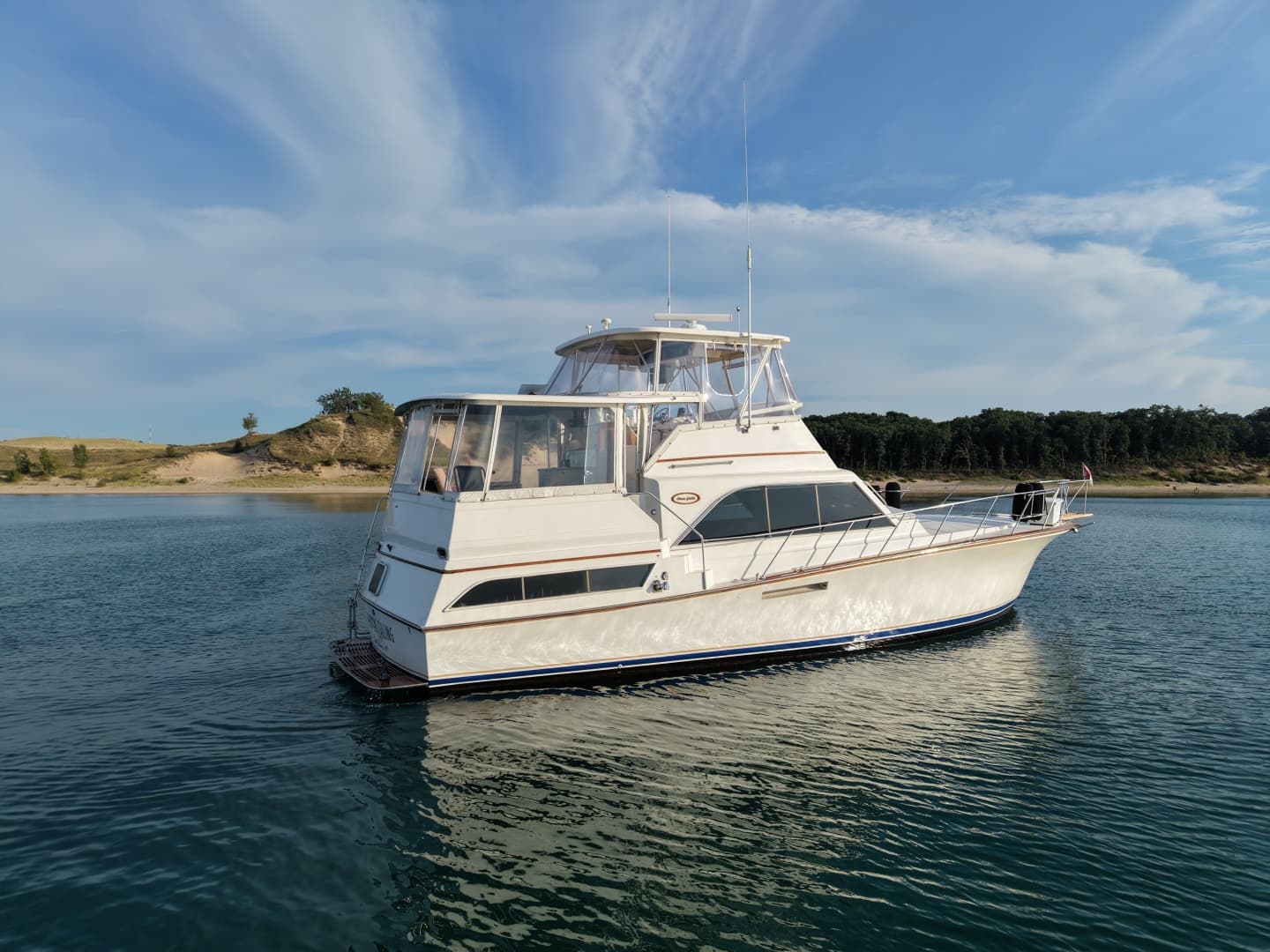 1985 Ocean Yachts 46 Sunliner — 1985 · 46' · 2 Cabins · Pre-Owned