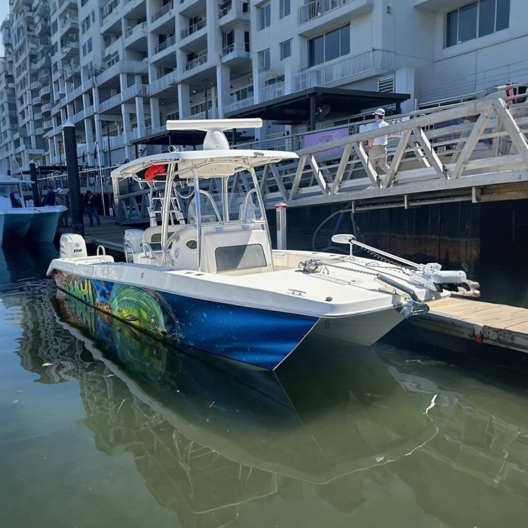 MAHI MADNESS — 2017 · 26' · Pre-Owned
