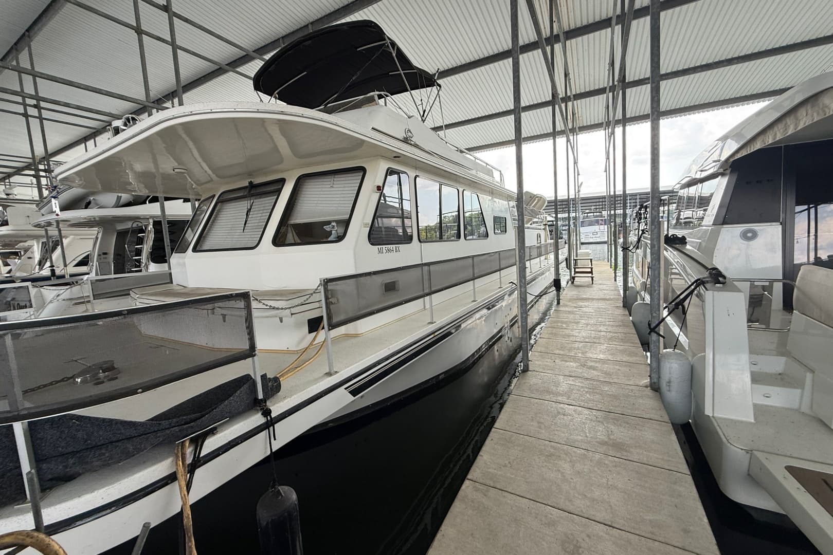 2003 Gibson 5500 SERIES — 2003 · 55' · Pre-Owned