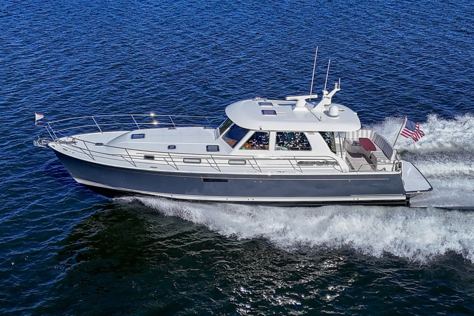 2022 Sabre 48 Salon Express — 2022 · 52' · Pre-Owned