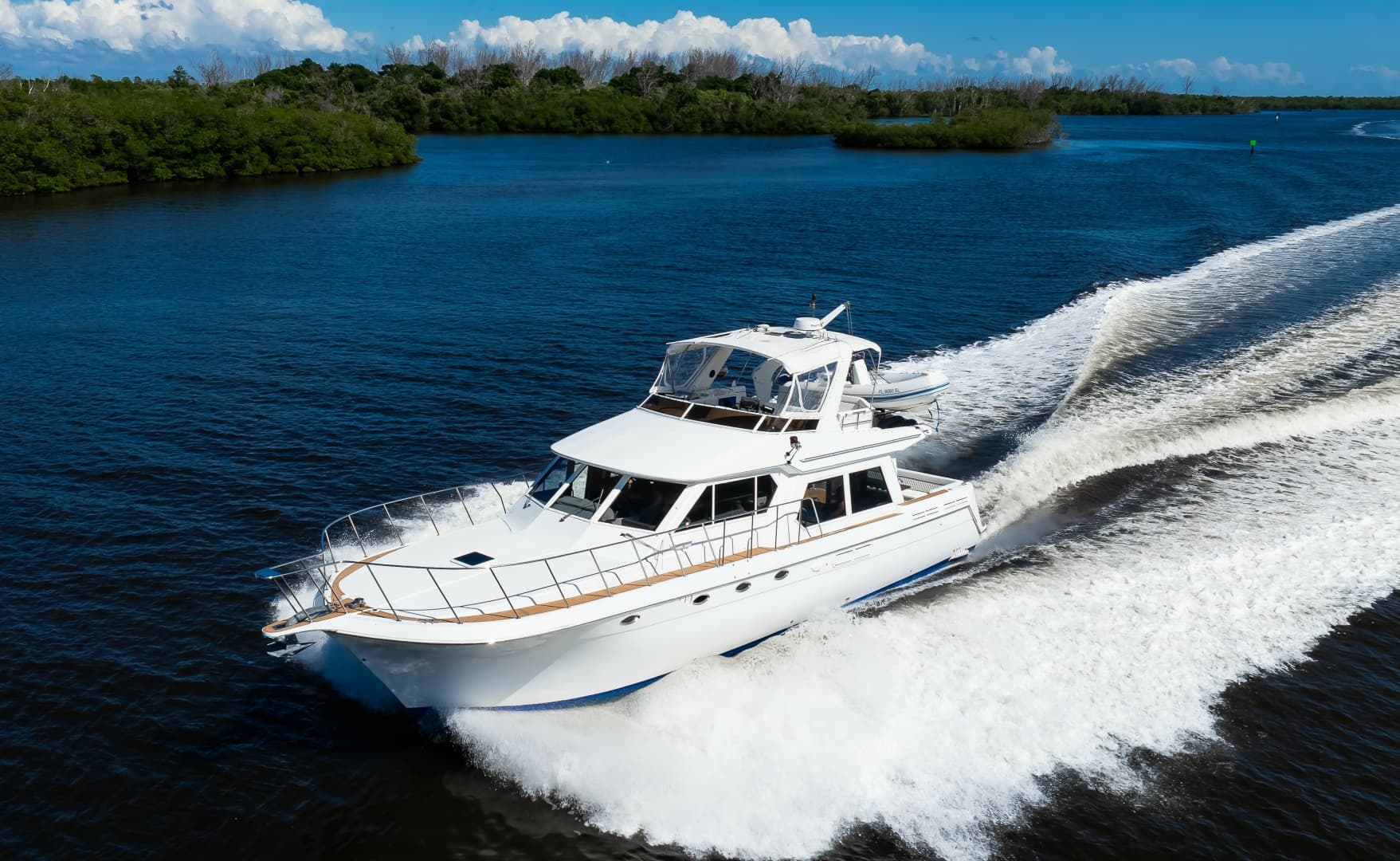 1999 Navigator 53 Classic — 1999 · 53' · Pre-Owned