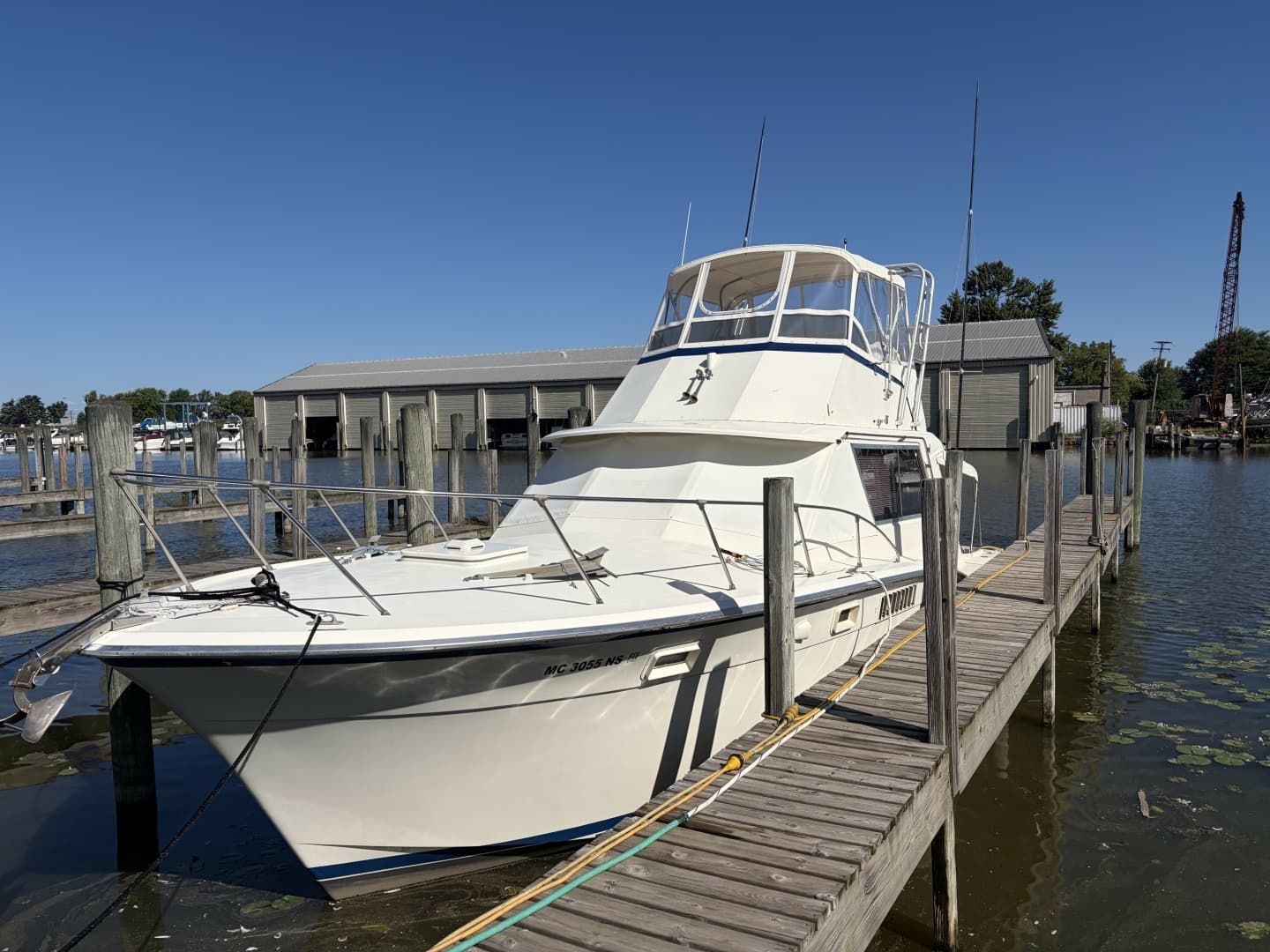 1972 Hatteras — 1972 · 38' · 2 Cabins · Pre-Owned