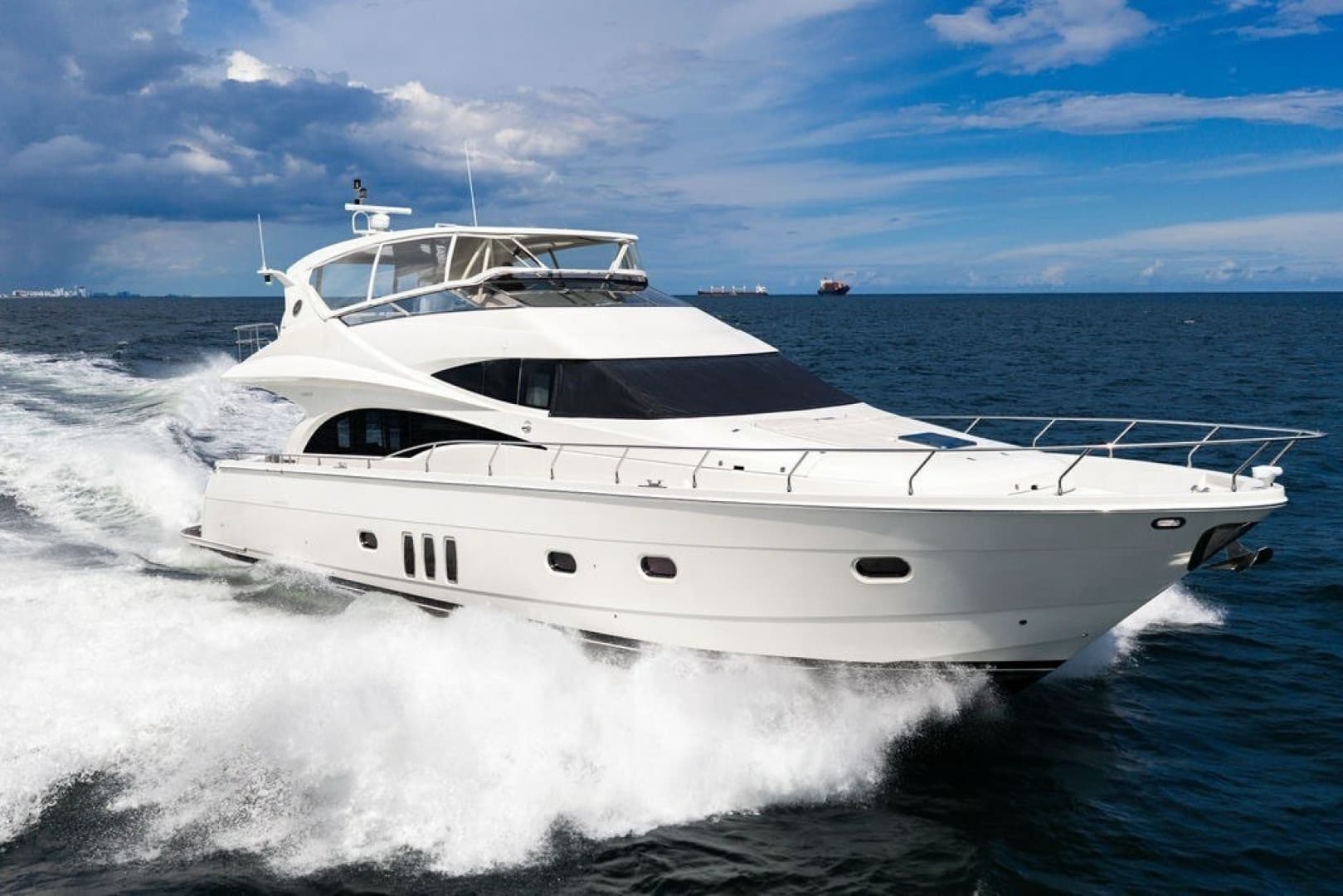 DOUBLE DOWN — 2007 · 69' · 1 Cabin · Pre-Owned
