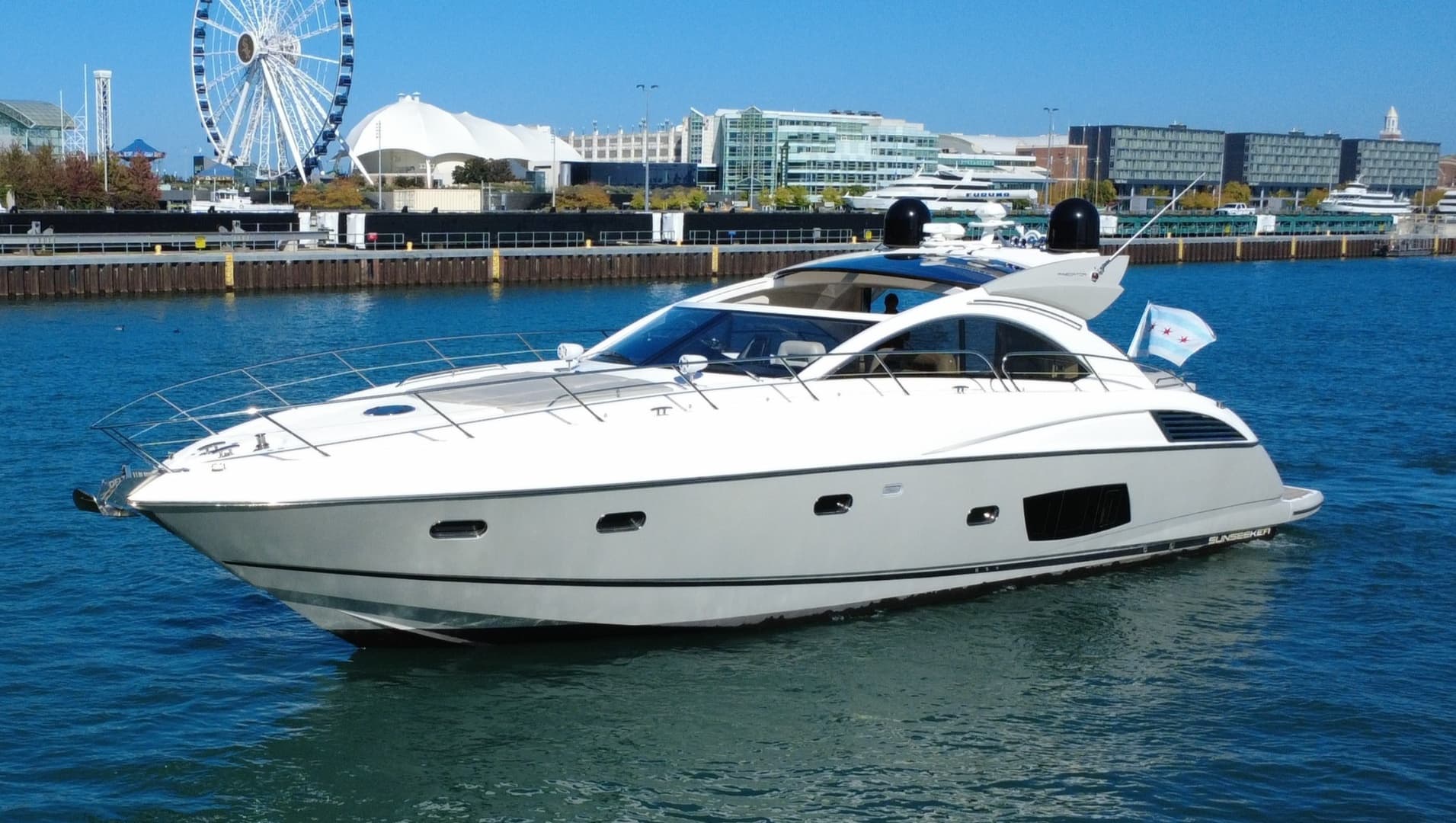 City Life — 2014 · 60' · 2 Cabins · Pre-Owned