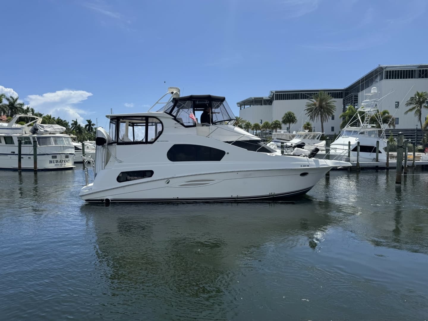 2005 Silverton 39 Motor Yacht — 2005 · 43' · 2 Cabins · Pre-Owned