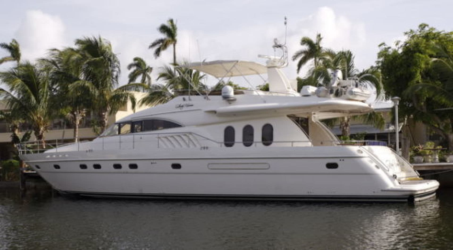 LADY KARIMAN — 1999 · 72' · 4 Cabins · Pre-Owned