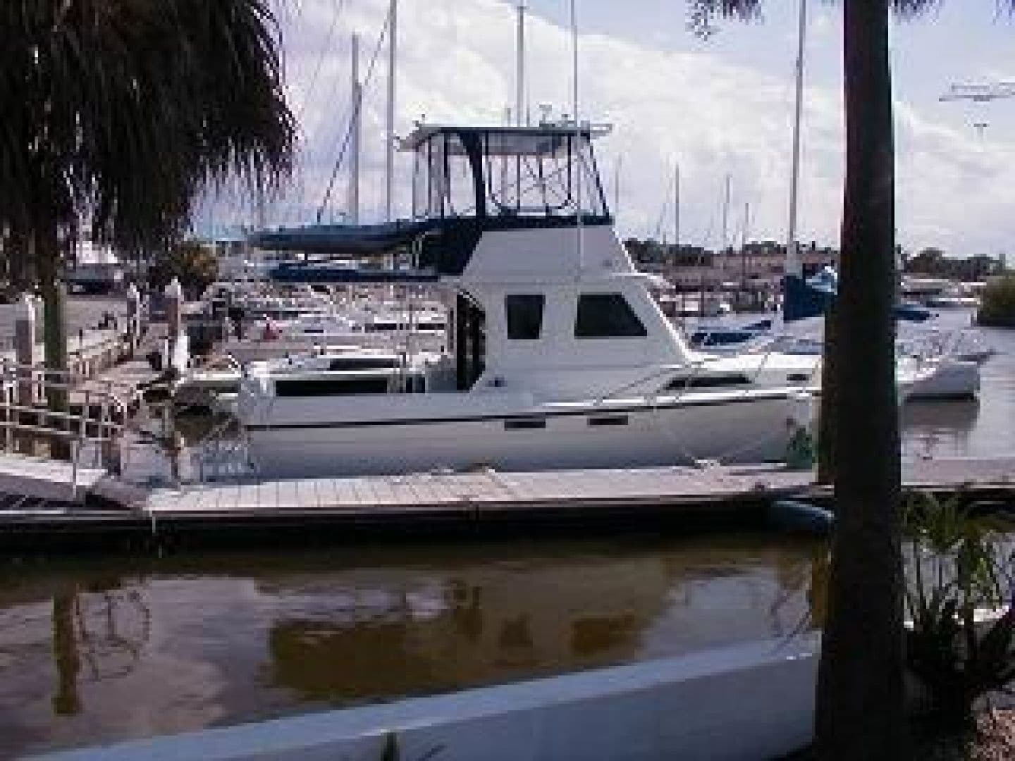 1995 Fayne Limbo Boat Corp 40 — 1995 · 40' · 1 Cabin · Pre-Owned