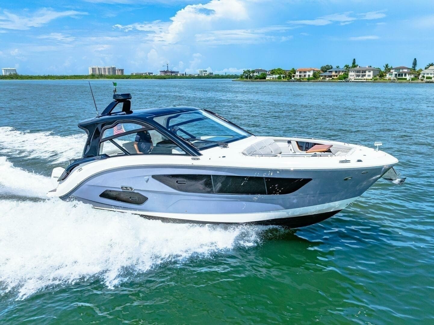 Golden Ticket — 2022 · 39' · Pre-Owned