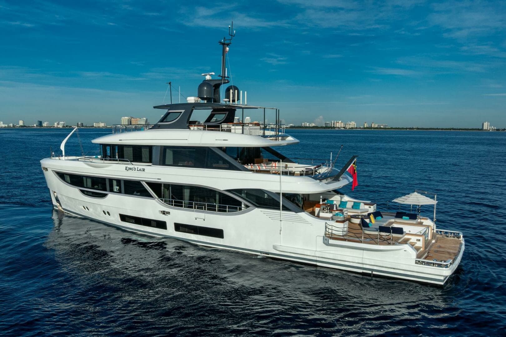 KING'S LAIR — 2023 · 112' · 5 Cabins · Pre-Owned