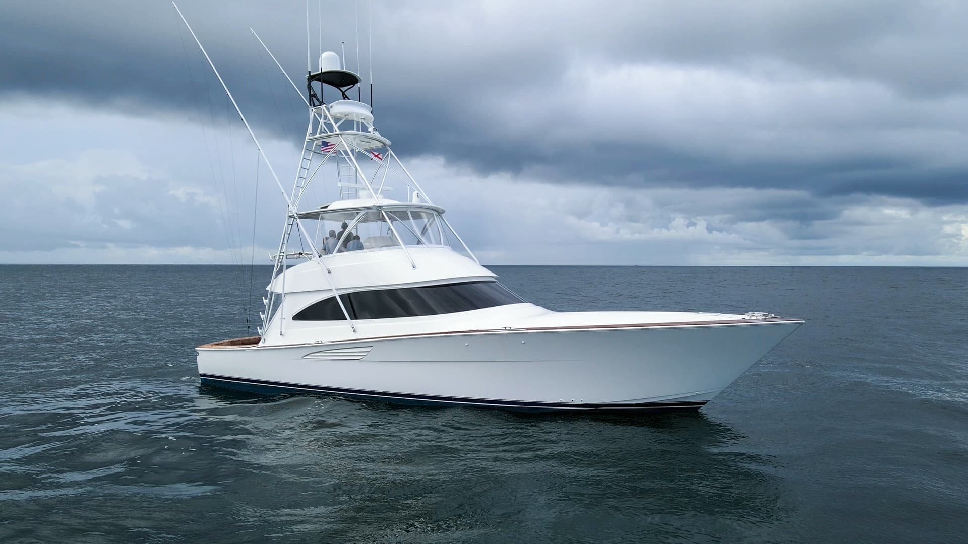 Cole Play — 2022 · 58' · 3 Cabins · Pre-Owned